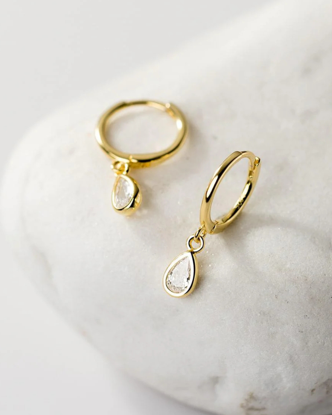 Gracie Teardrop Huggie Earrings – Gold