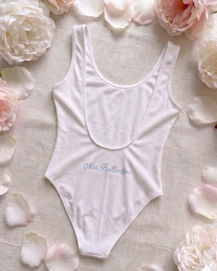The resort set - Oversized shirt and swimsuit