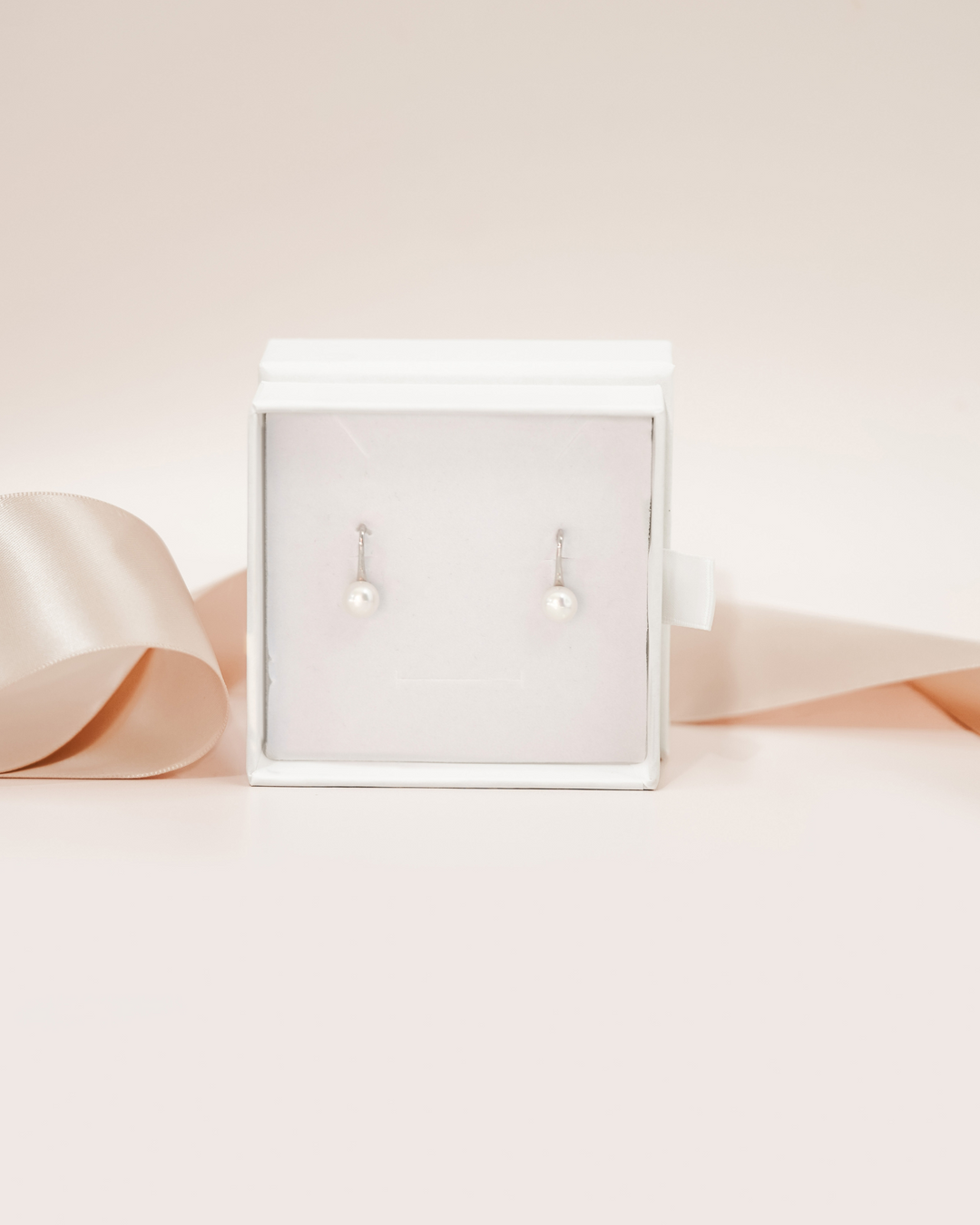 Silver Sasha Pearl Earrings