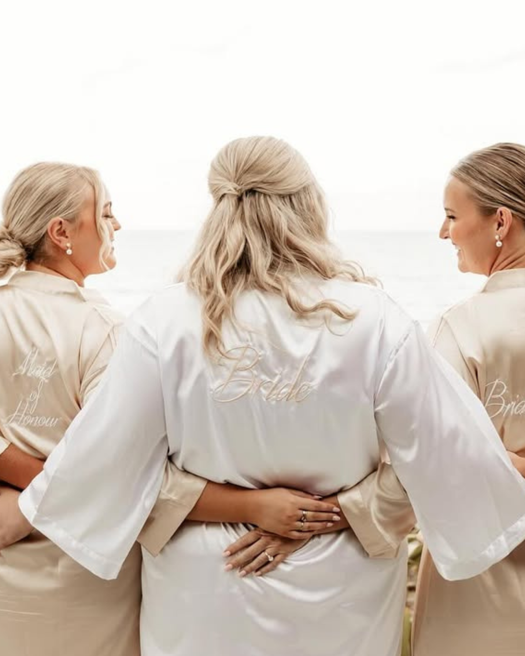 Classic Robe - Champagne