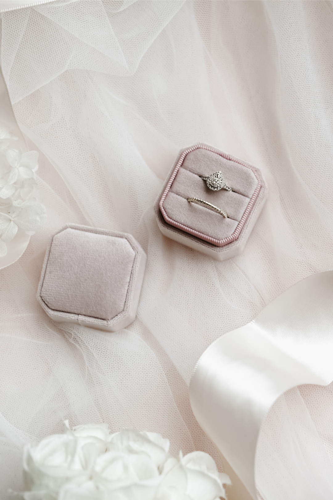 Luxe Velvet Ring Box